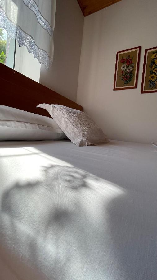 Ana Rest House Hostel Μπεράτ Εξωτερικό φωτογραφία